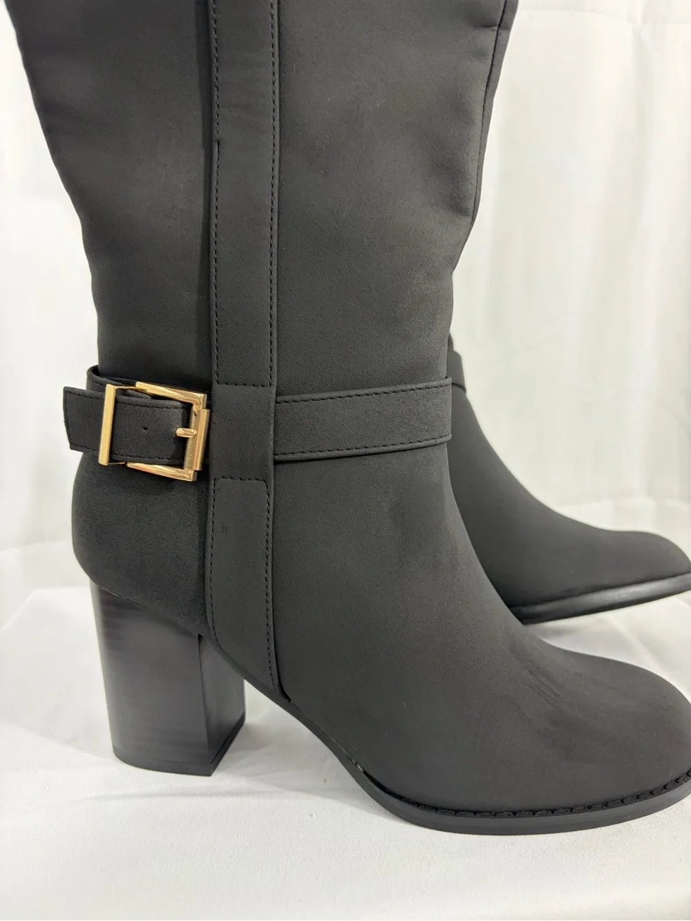 NWT Journee Women's Size 7 Tall Buckle Boots with Faux Shearling Cuff